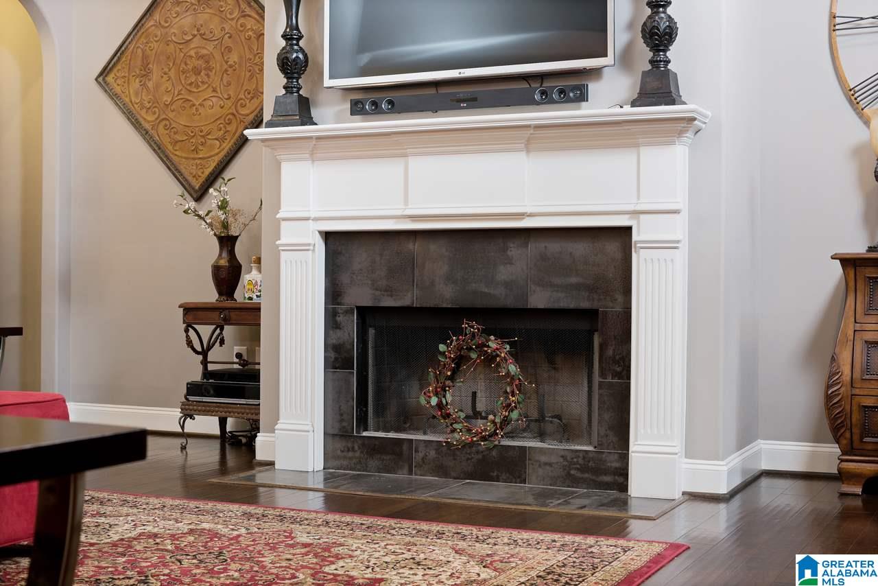 311 Dunrobin Circle Pelham, AL 35124 - Photo 5 of 50
