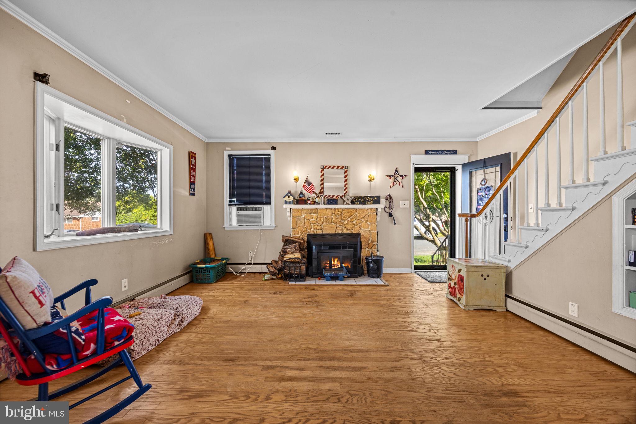 214 Chelsea Road Pasadena, MD 21122 - Photo 7 of 30 Gallery Image 7
