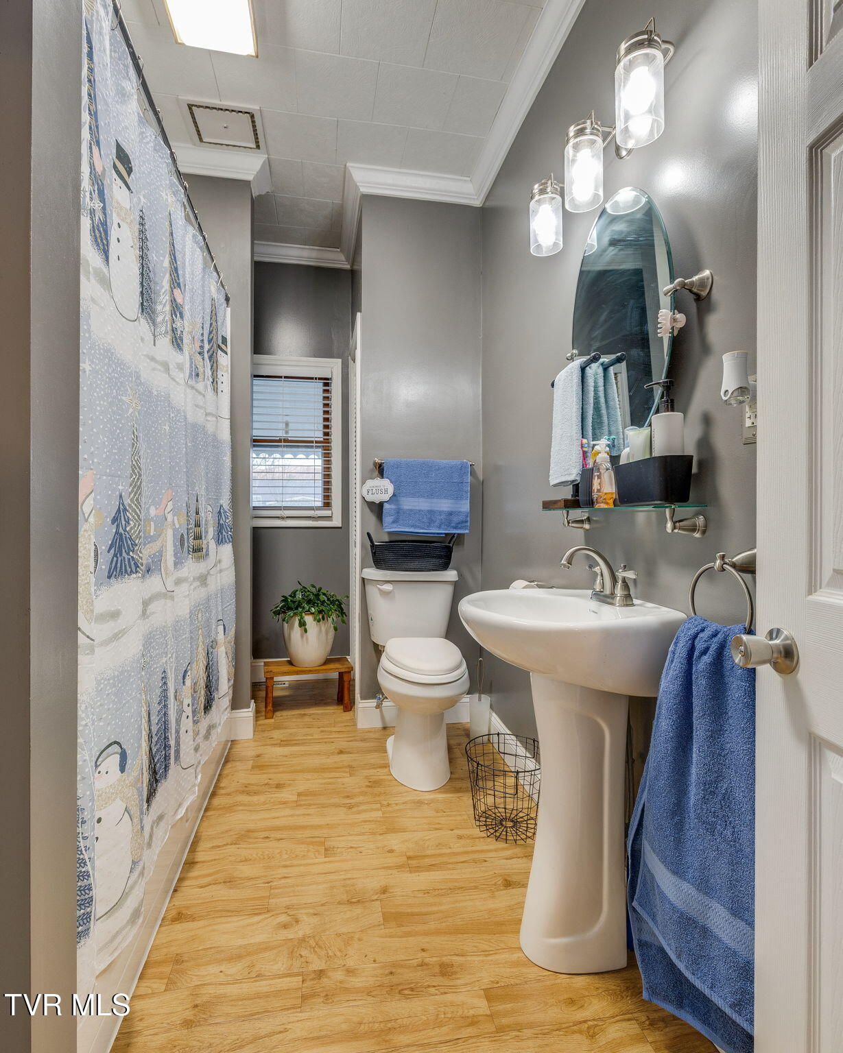 535 Washington Street Erwin, TN 37650 - Photo 23 of 37 020