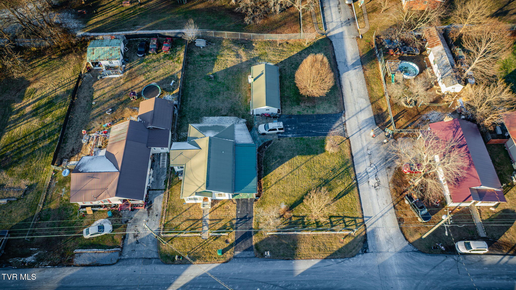 535 Washington Street Erwin, TN 37650 - Photo 32 of 37 101