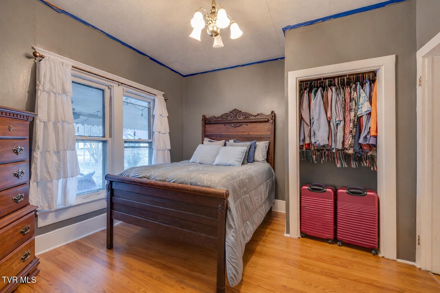 535 Washington Street Erwin, TN 37650 - Photo 8 of 37 6