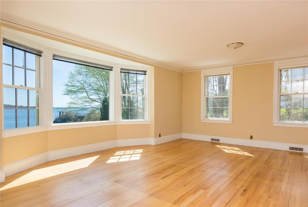 52 Cloyster Road South Portland, ME 04106 - Photo 13 of 35 Photo