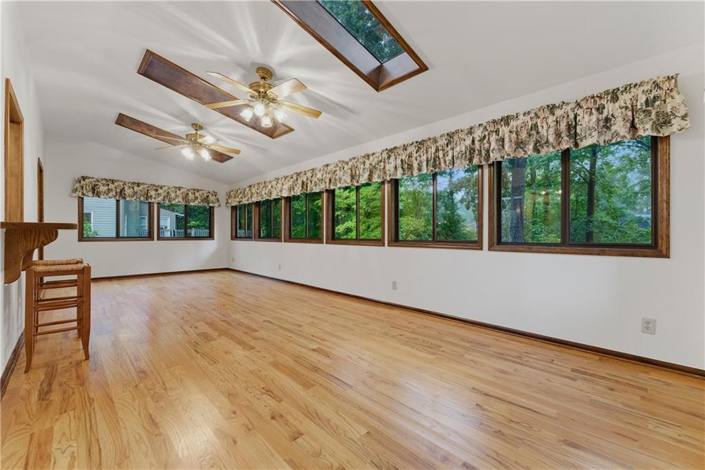 1407 Independence Way Marietta, GA 30062 - Photo 7 of 28