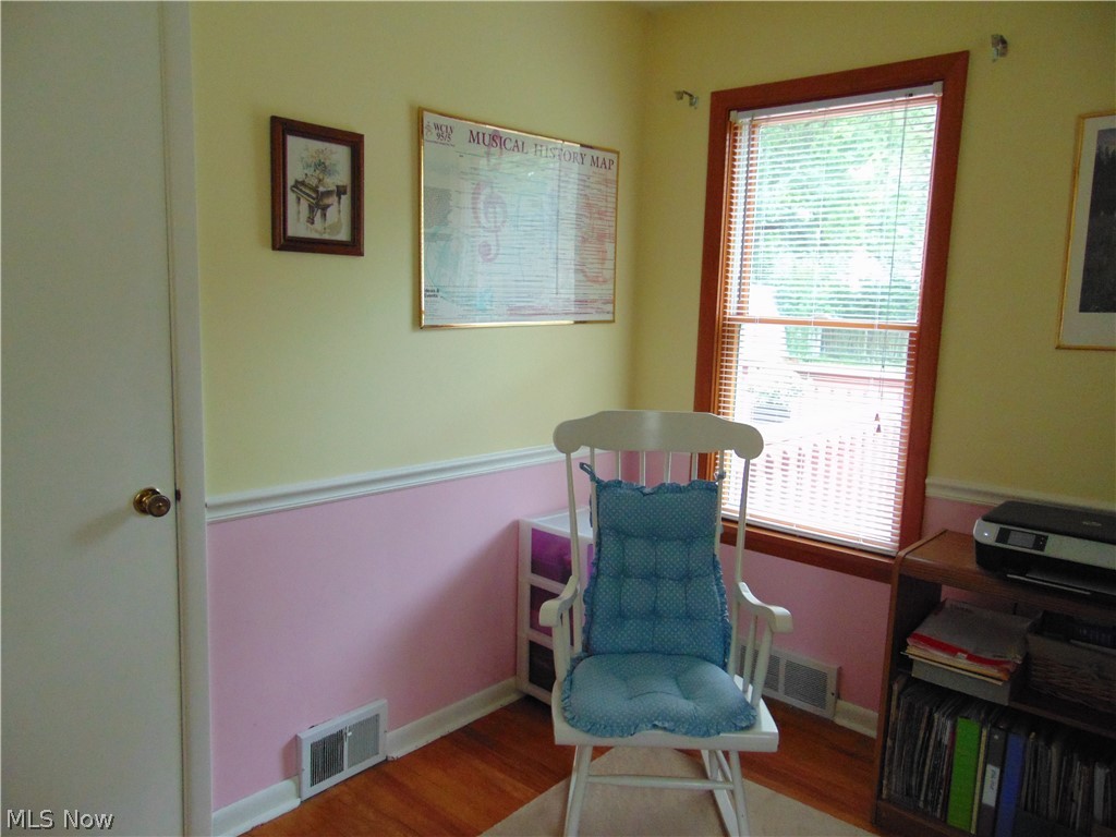 1303 Haverston Road Lyndhurst, OH 44124 - Photo 14 of 34 Bedroom #3 or office