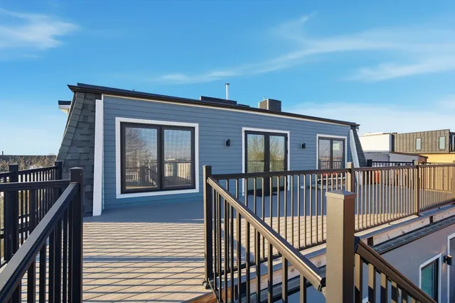 $4,500 | 238 Webster Street, Unit 6, Boston, MA 02128