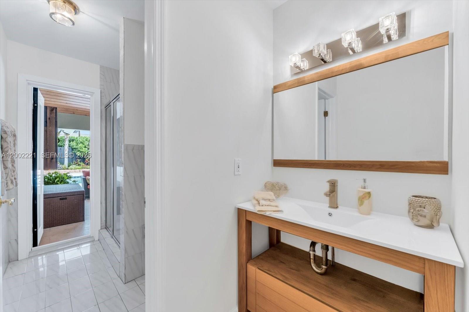 9941 Southwest 143rd Street Miami, FL 33176 - Photo 26 of 48 Cabana bath