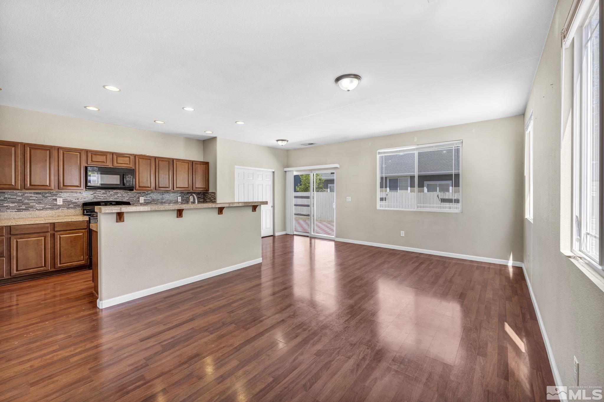 8933 Wynne Street Reno, NV 89506 - Photo 12 of 40 Photo 12