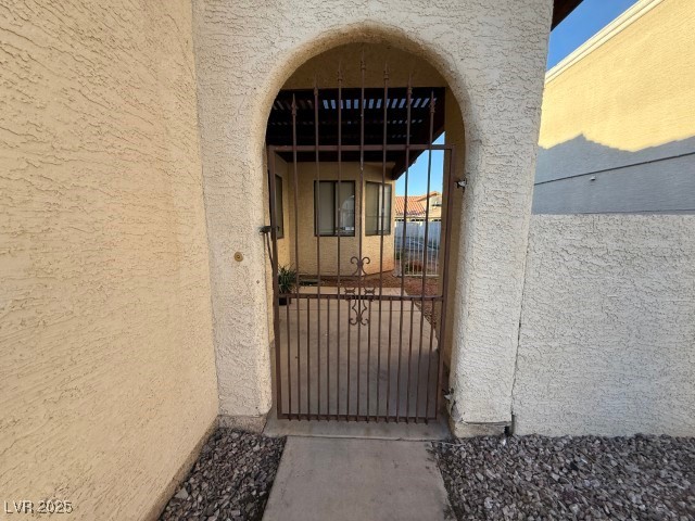 8256 Abercrombe Way Las Vegas, NV 89145 - Photo 2 of 20