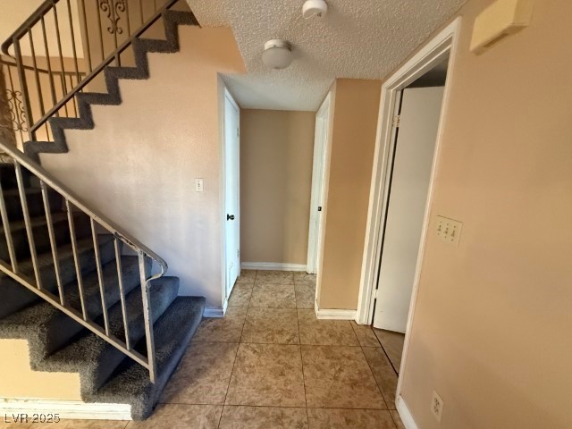 8256 Abercrombe Way Las Vegas, NV 89145 - Photo 7 of 20