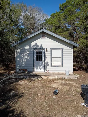 $212,500 | 865 Qappuella Drive, Canyon Lake, TX 78133