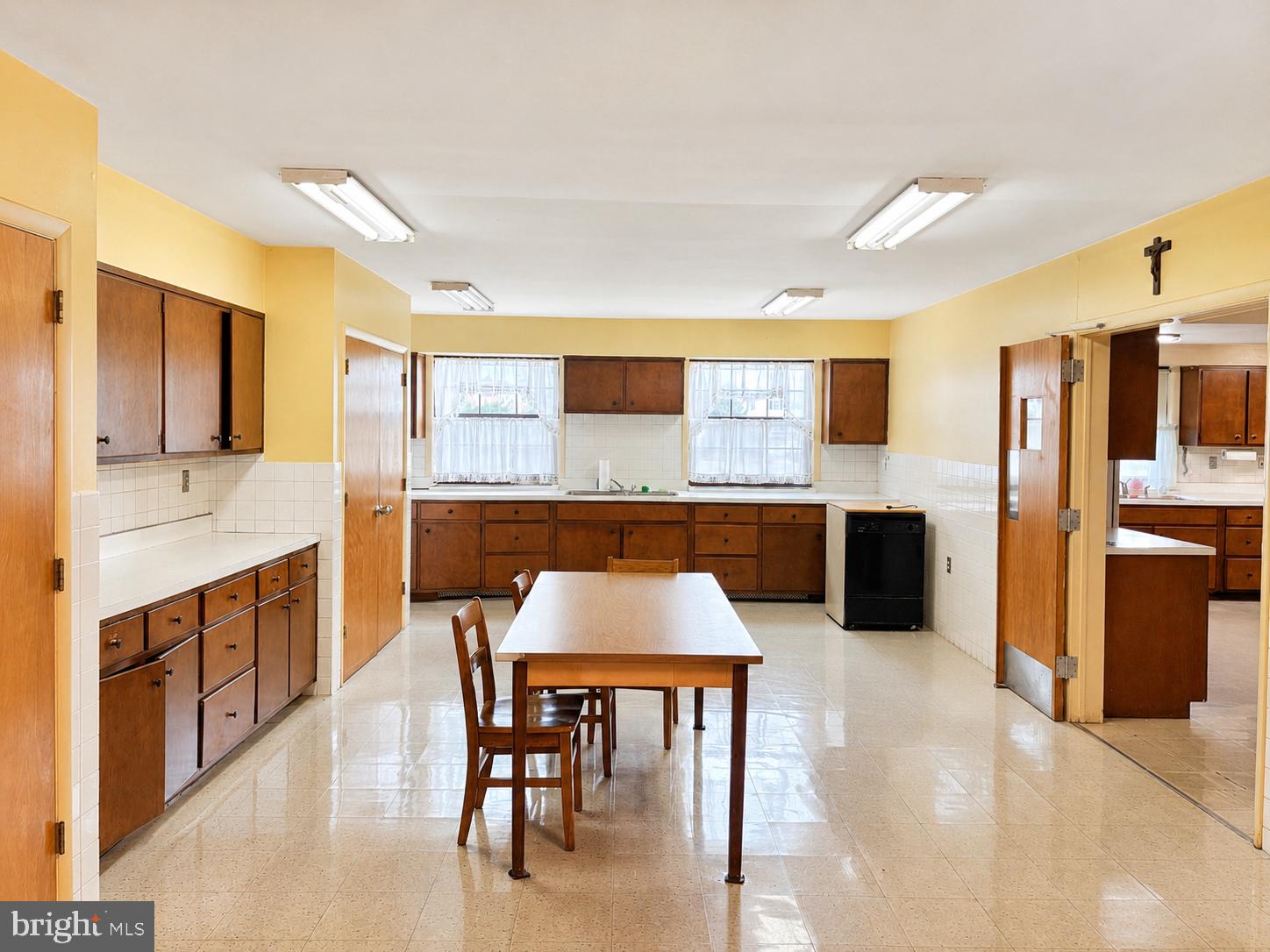 3201 Chesterfield Road Philadelphia, PA 19114 - Photo 13 of 18