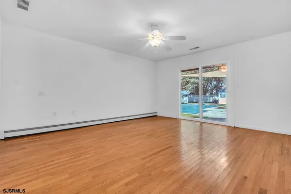 $474,900 | 547 South Cincinnati Avenue, Egg Harbor City, NJ 08215