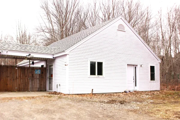 $385,000 | 810 Rockland Street, Rockport, ME 04856