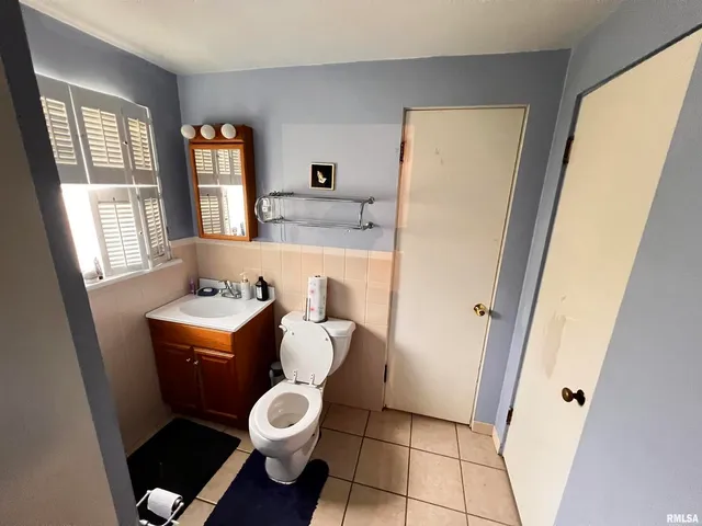 $98,500 | 810 East 7th Street, Centralia, IL 62801