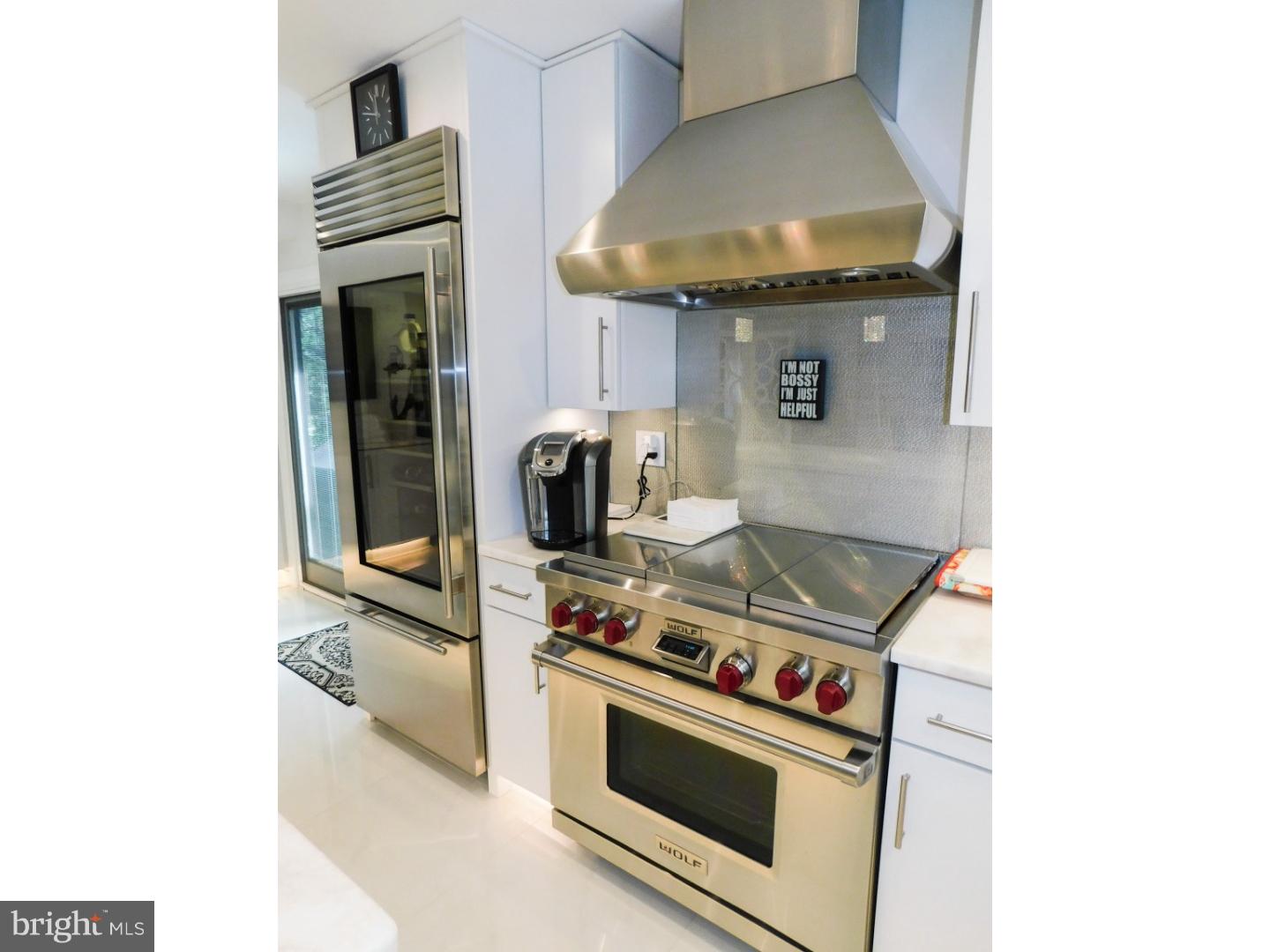 102 County Line Road Philadelphia, PA 19116 - Photo 24 of 25 Kitchen