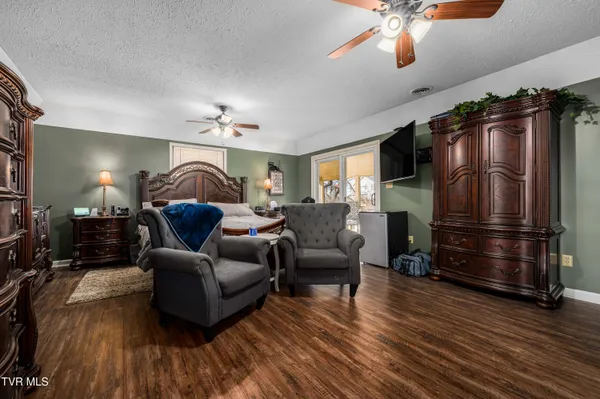 $599,900 | 127 Markwood Circle, Jonesborough, TN 37659