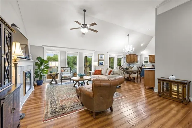 $444,900 | 8204 Northwest 74th Street, Kansas City, MO 64152