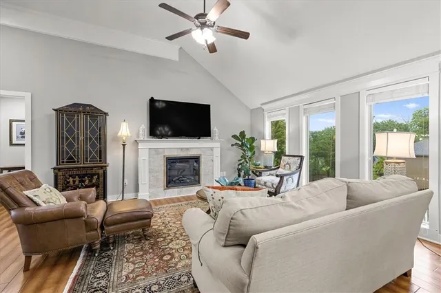 $444,900 | 8204 Northwest 74th Street, Kansas City, MO 64152