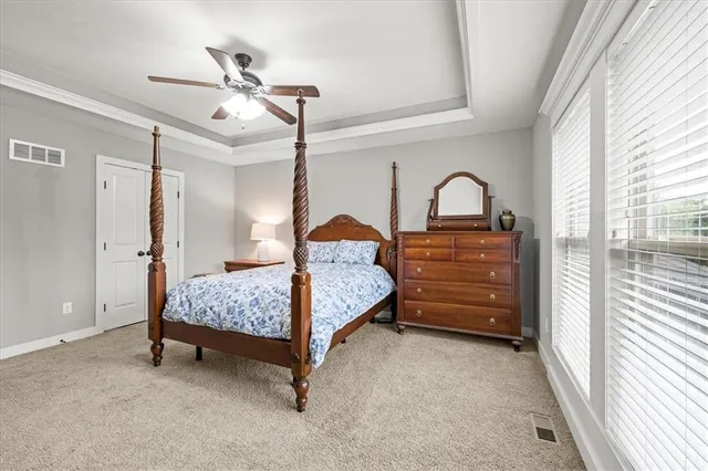 $444,900 | 8204 Northwest 74th Street, Kansas City, MO 64152