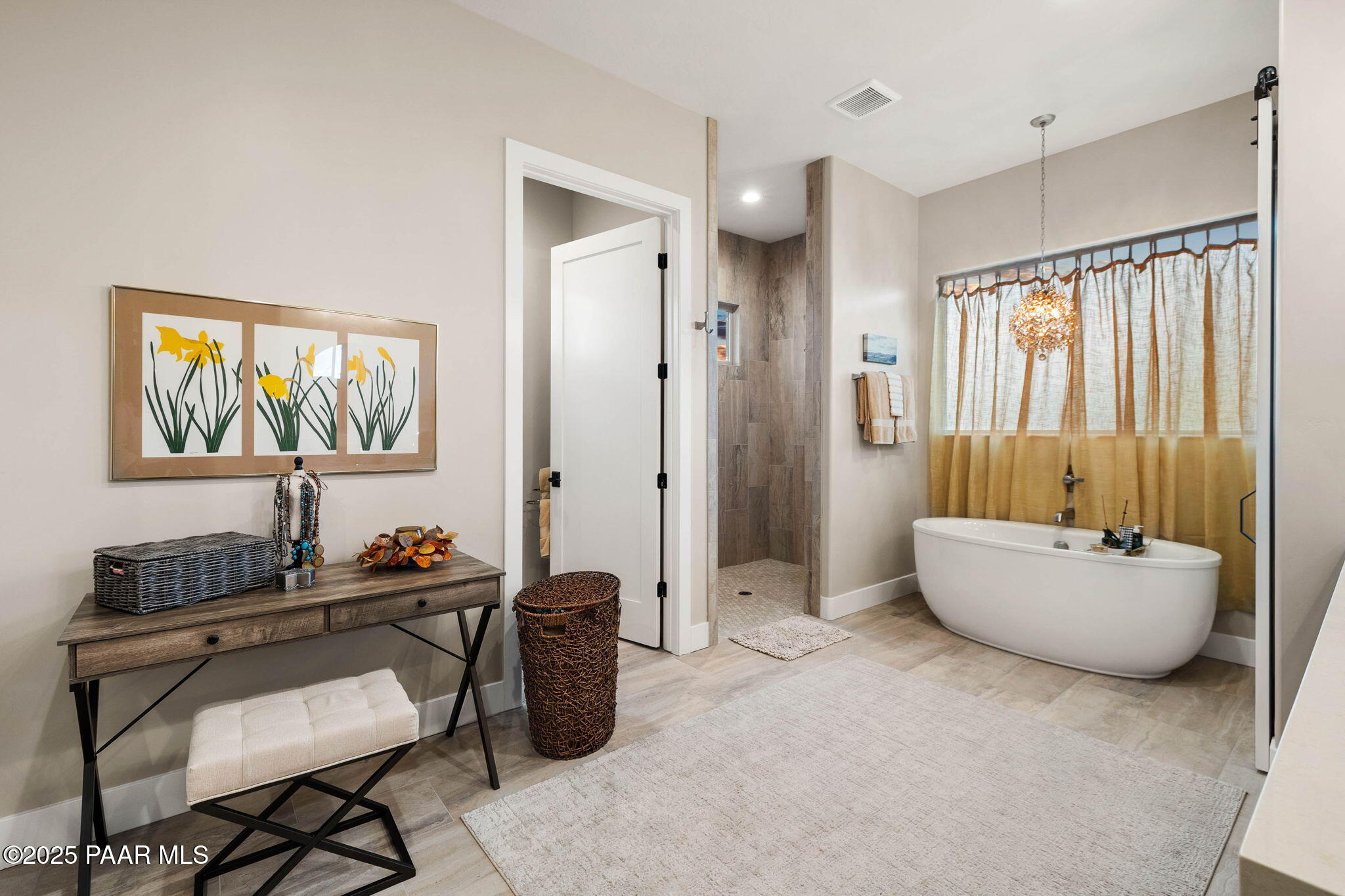 15505 North Double Adobe Road Prescott, AZ 86305 - Photo 42 of 84 a living room with furniture and a window