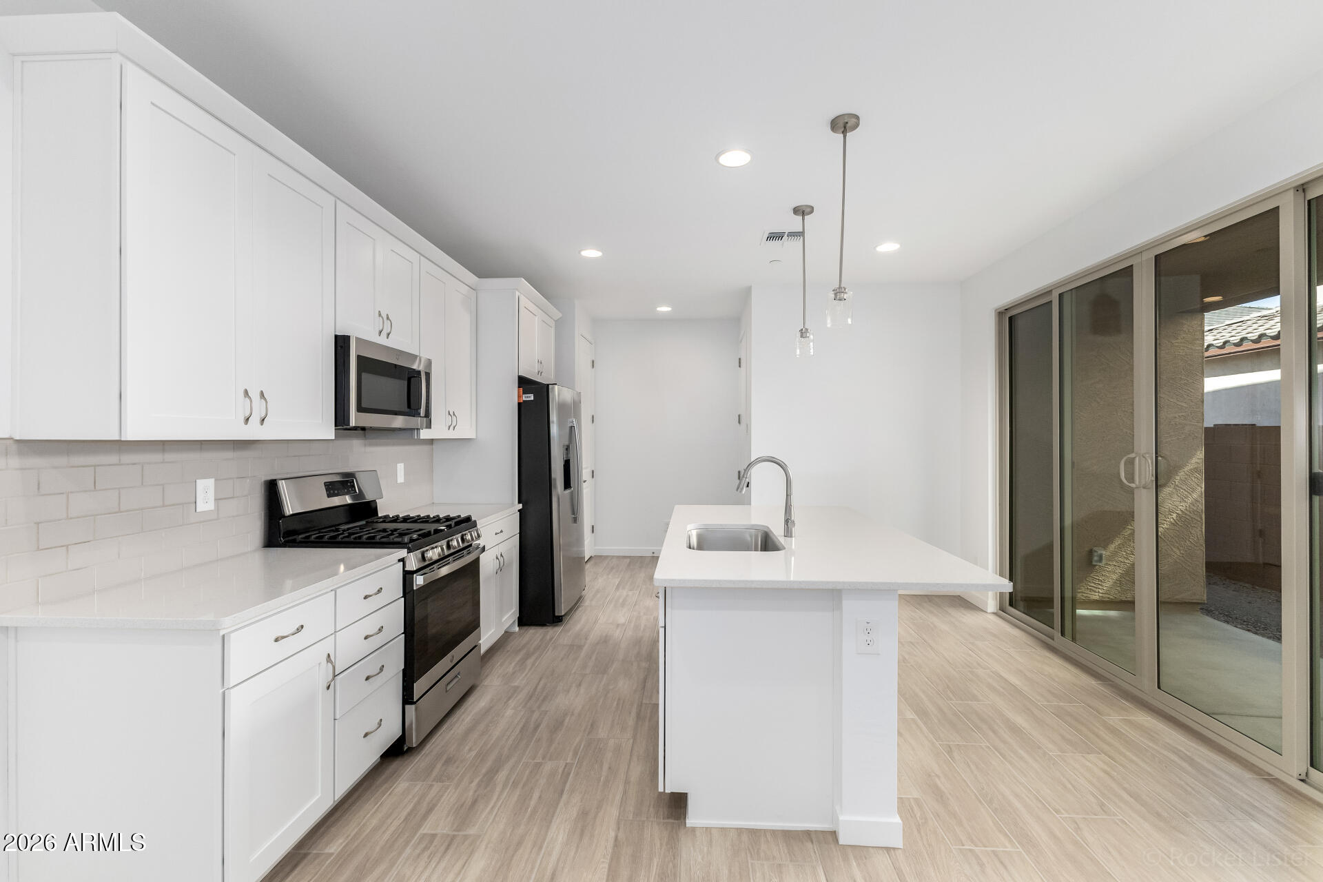 20622 West Thomas Road Buckeye, AZ 85396 - Photo 4 of 36 12 - Thomas