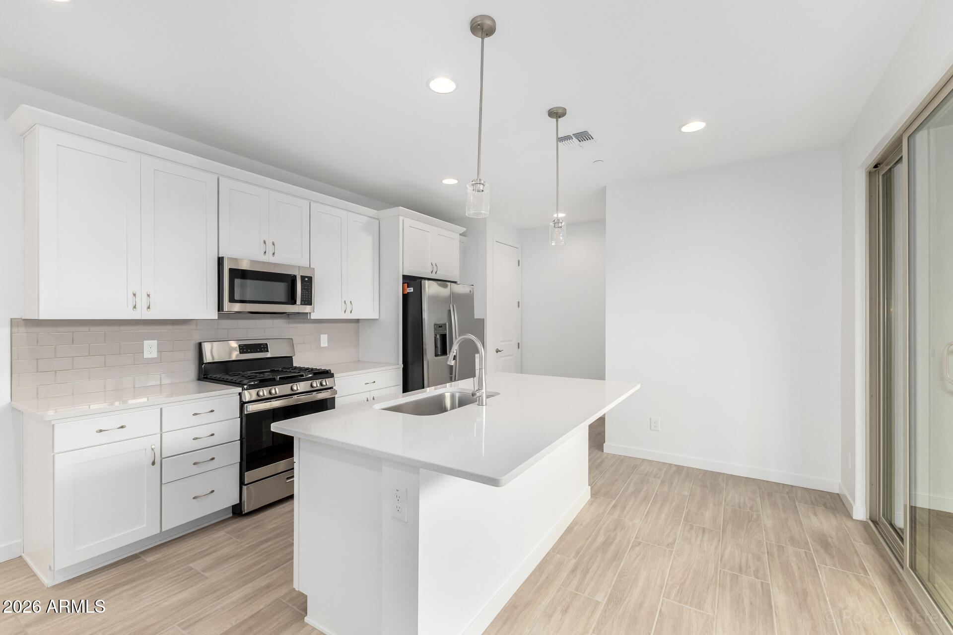 20622 West Thomas Road Buckeye, AZ 85396 - Photo 8 of 36 14 - Thomas