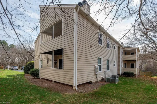 $132,500 | 2301 Flagstone Court, Unit D, Winston-Salem, NC 27103