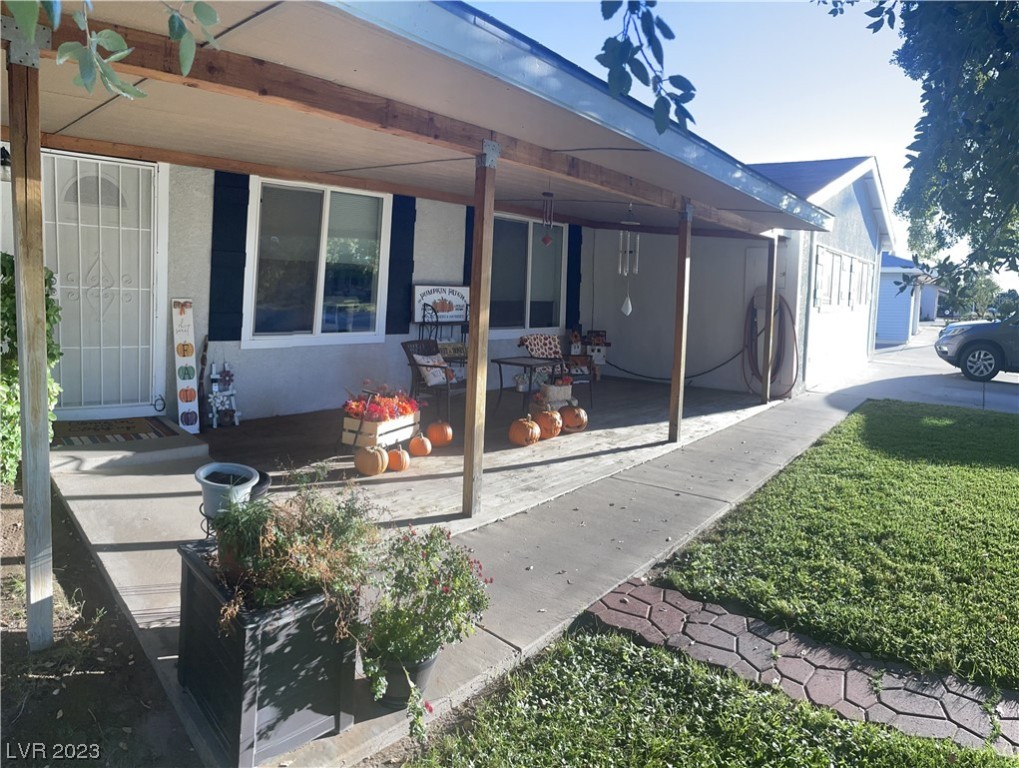 1324 Appaloosa Road Boulder City, NV 89005 - Photo 3 of 8 Gallery Image 3