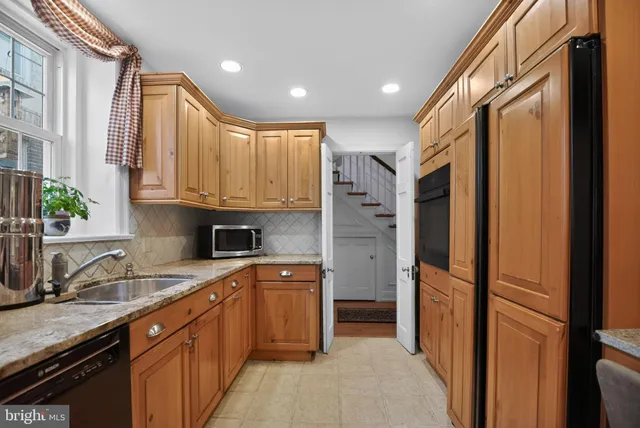 $850,000 | 106 Montgomery Avenue, Glenside, PA 19038