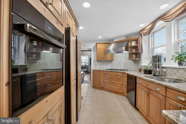 $850,000 | 106 Montgomery Avenue, Glenside, PA 19038