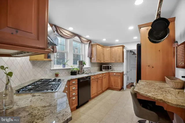 $850,000 | 106 Montgomery Avenue, Glenside, PA 19038