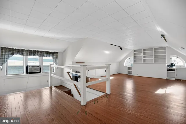 $850,000 | 106 Montgomery Avenue, Glenside, PA 19038