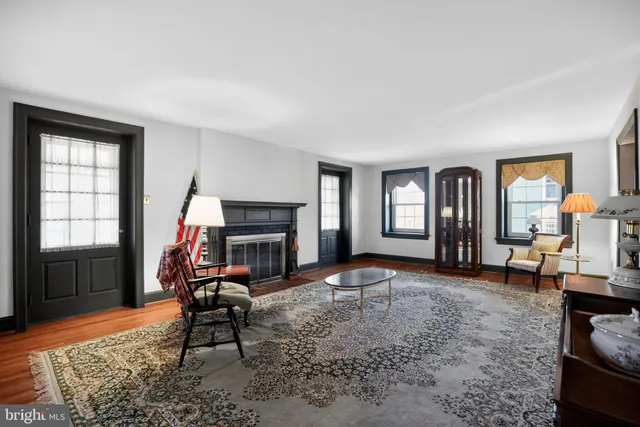 $850,000 | 106 Montgomery Avenue, Glenside, PA 19038