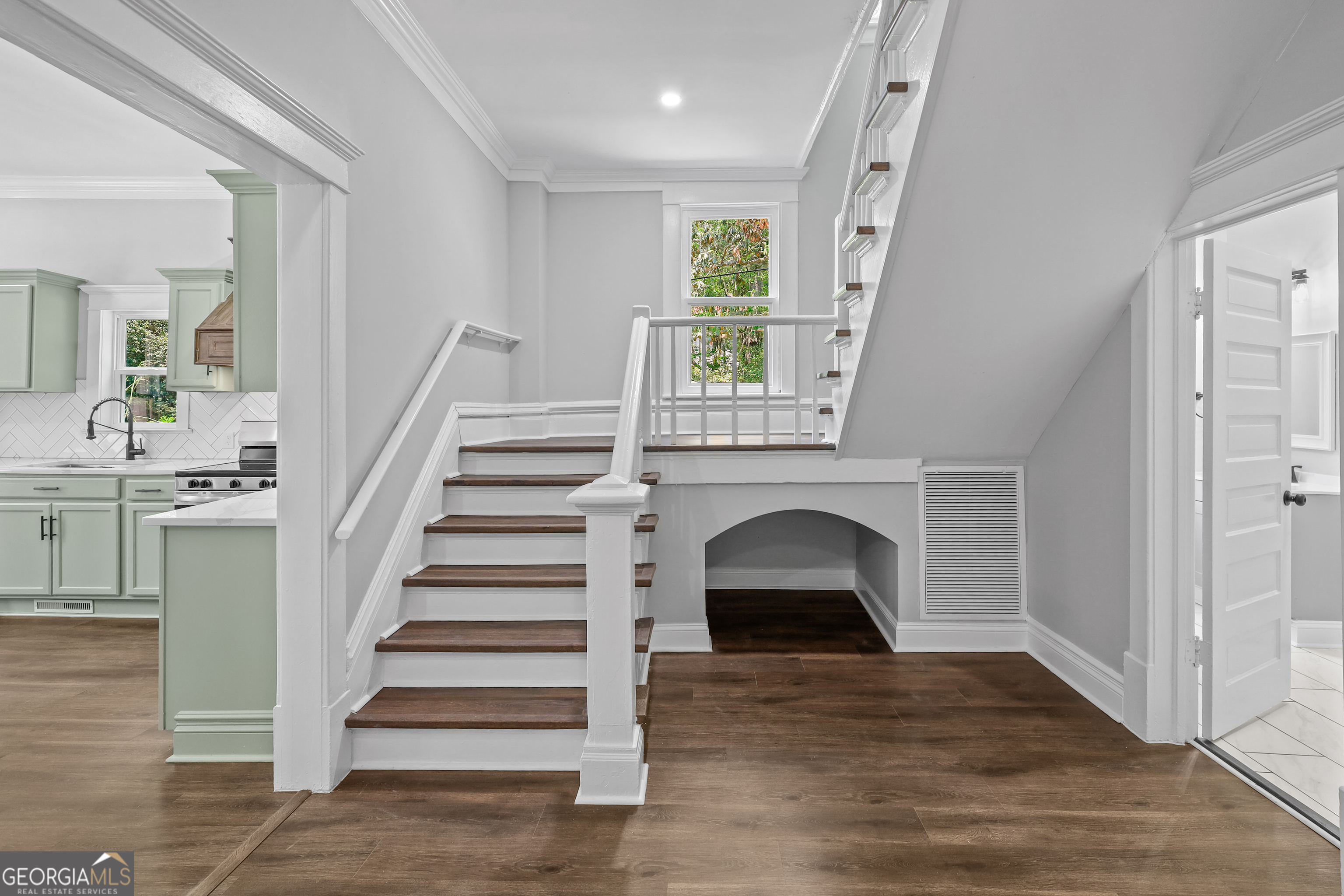 674 Dunlevie Road Allenhurst, GA 31301 - Photo 12 of 41