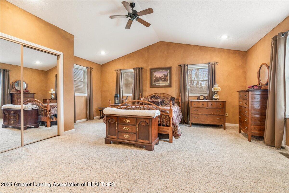 447 Charleston Road Lansing, MI 48917 - Photo 21 of 42 23-Media Jett-20