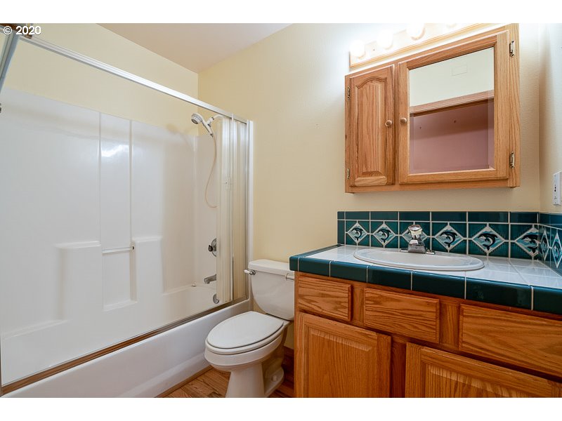 24011 Southwest Grand Ronde Road Grand Ronde, OR 97347 - Photo 12 of 32