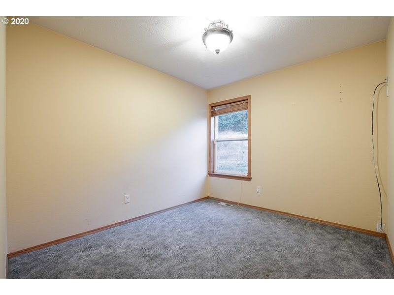 24011 Southwest Grand Ronde Road Grand Ronde, OR 97347 - Photo 22 of 32
