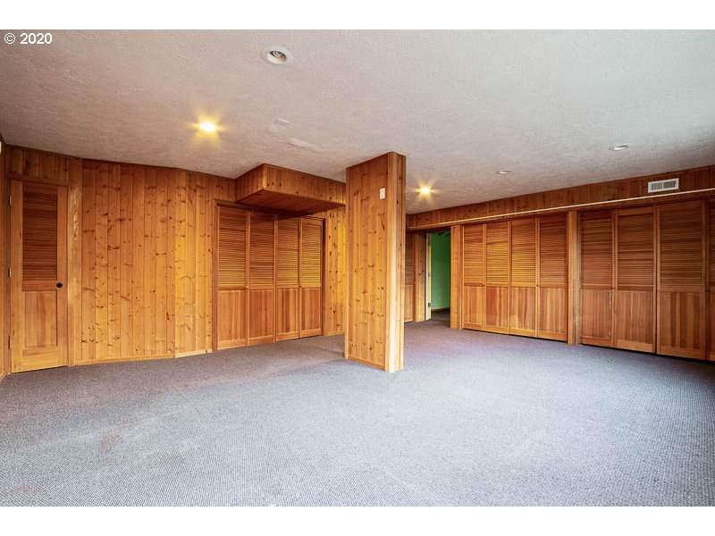 24011 Southwest Grand Ronde Road Grand Ronde, OR 97347 - Photo 23 of 32