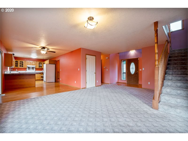 24011 Southwest Grand Ronde Road Grand Ronde, OR 97347 - Photo 6 of 32
