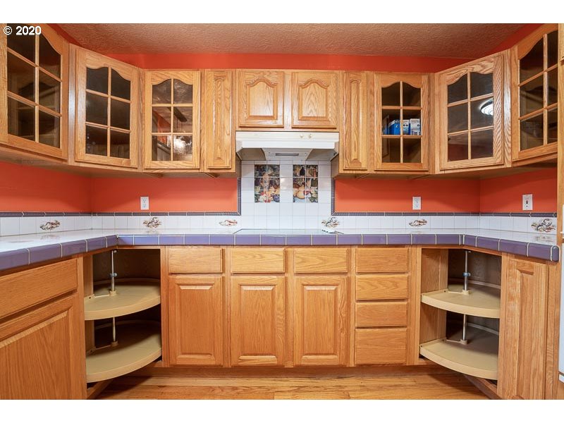 24011 Southwest Grand Ronde Road Grand Ronde, OR 97347 - Photo 10 of 32