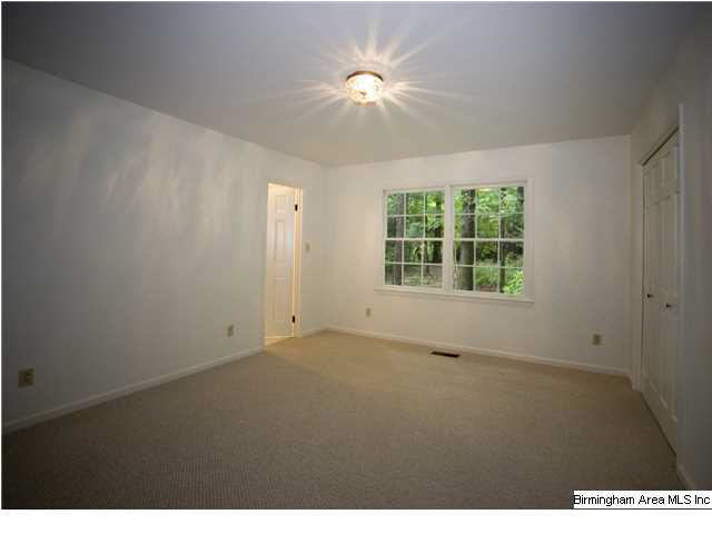 4135 Stone River Road Birmingham, AL 35213 - Photo 12 of 25