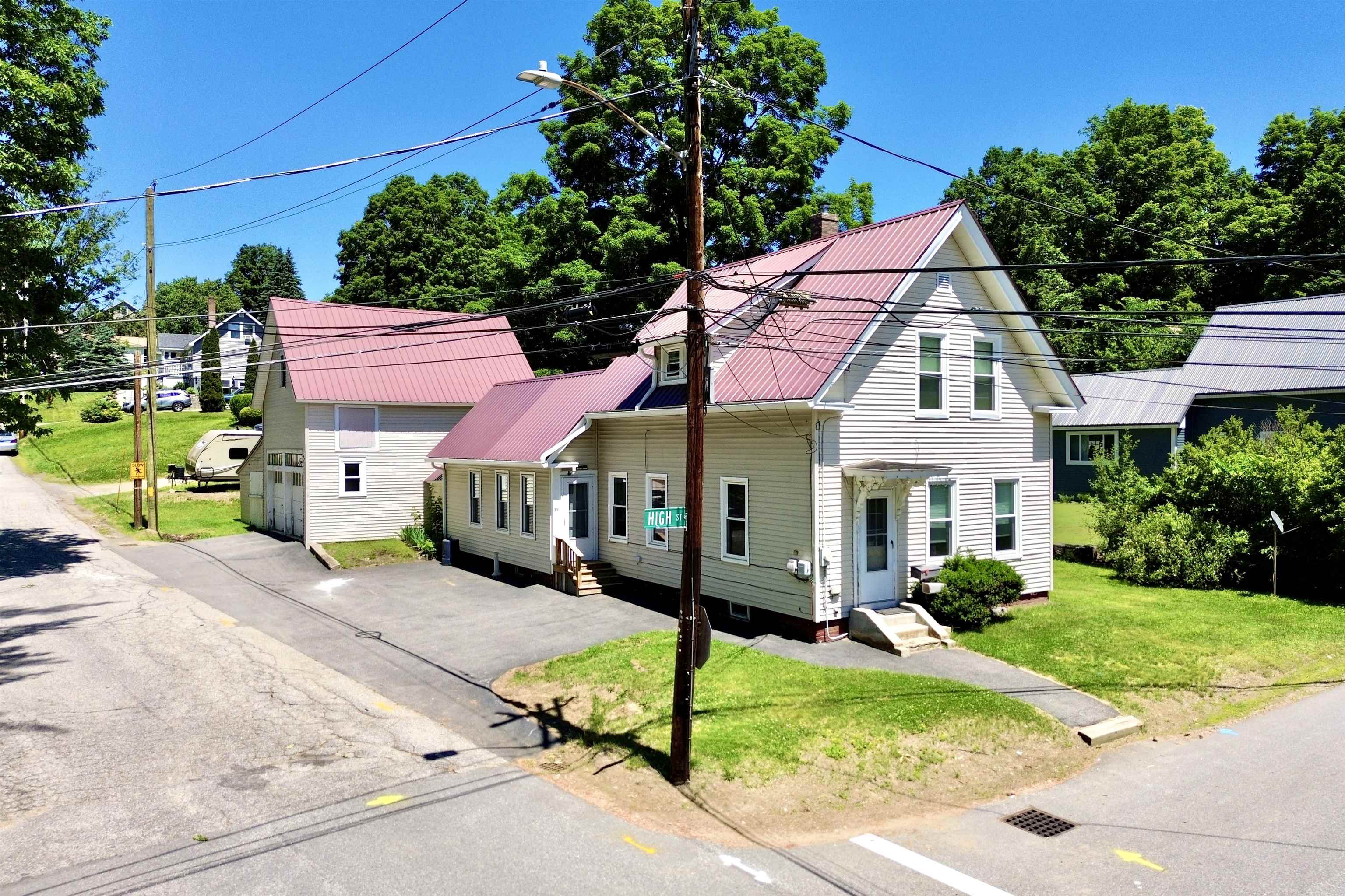 39 Chestnut Street Tilton, NH 03276 - Photo 3 of 39