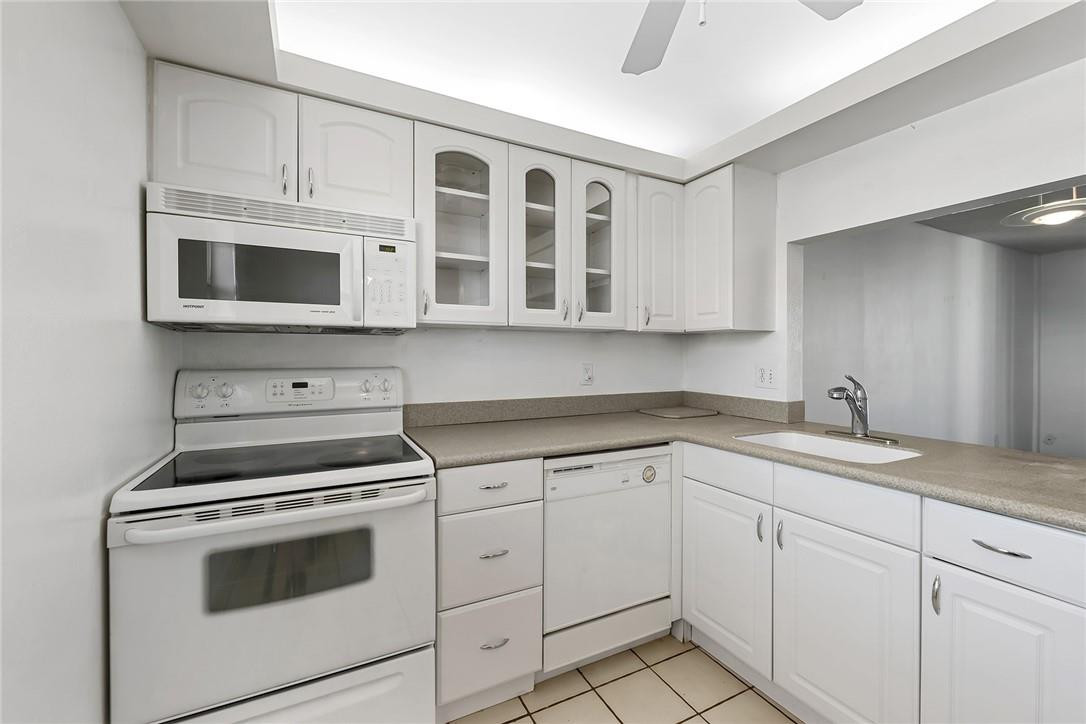 2929 South Ocean Boulevard, Unit 505 Boca Raton, FL 33432 - Photo 9 of 18 Photo 9