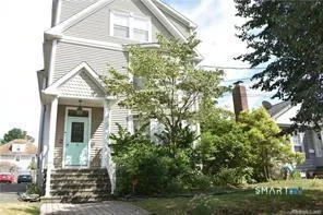$2,300 | 15 Pendleton Street, Unit 1, New Haven, CT 06511