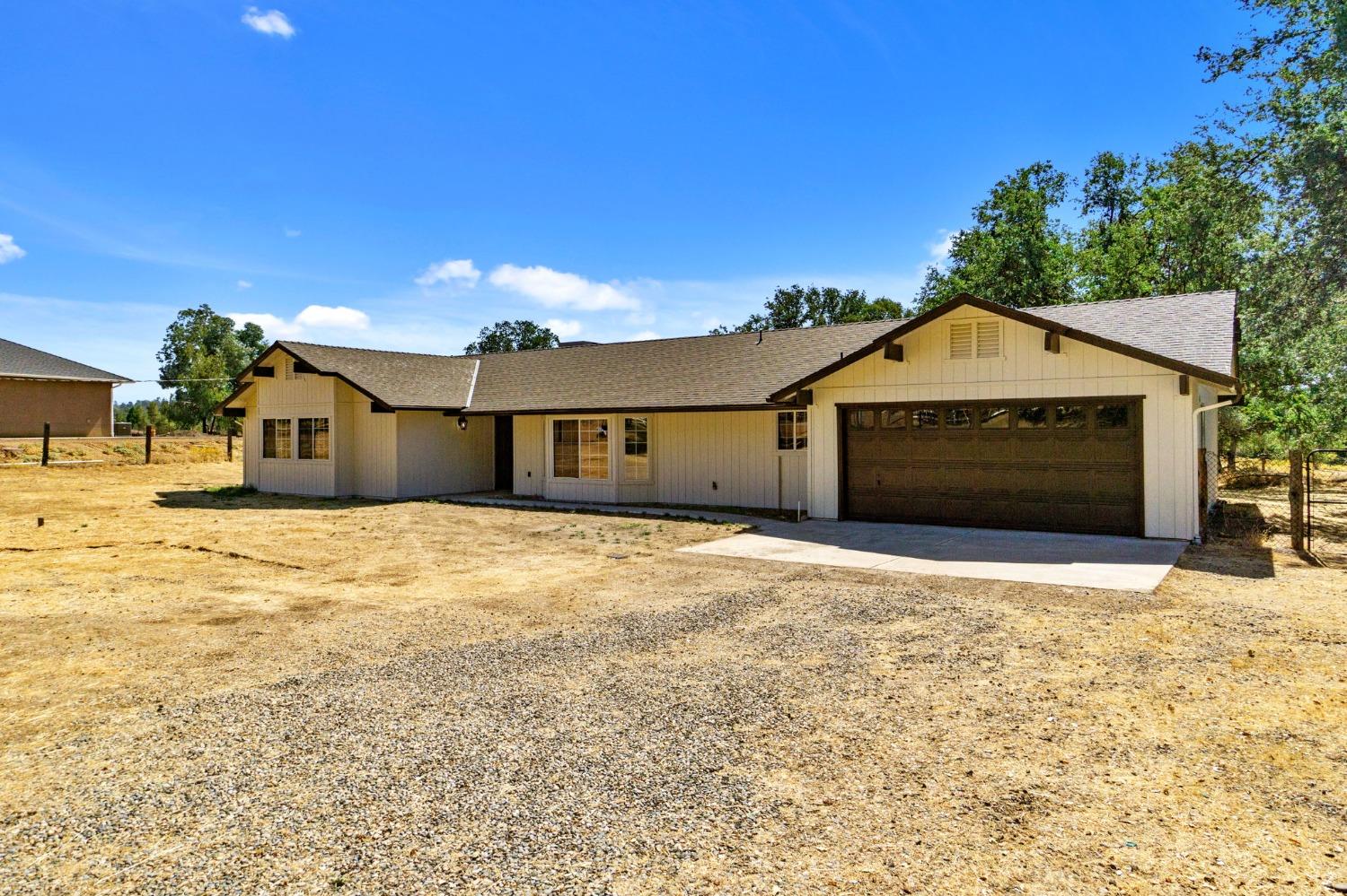47632 Modoc Road Coarsegold, CA 93614 - Photo 2 of 29 Gallery Image 2