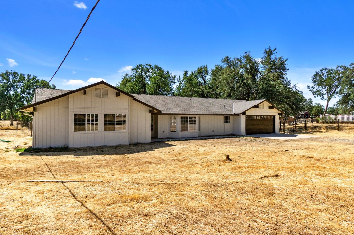 47632 Modoc Road Coarsegold, CA 93614 - Photo 3 of 29 Gallery Image 3