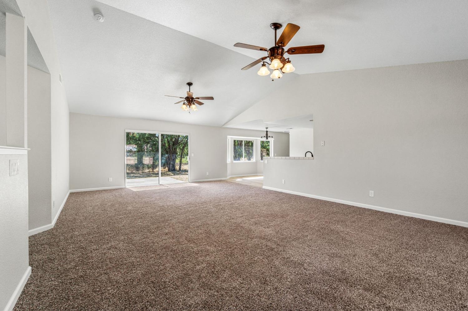 47632 Modoc Road Coarsegold, CA 93614 - Photo 7 of 29 Gallery Image 7