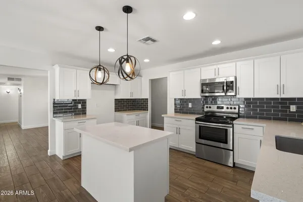 $475,000 | 11221 North 58th Avenue, Glendale, AZ 85304