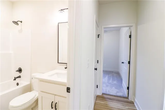 $339,900 | 218 North Boardman Street, Pleasant Hill, MO 64080