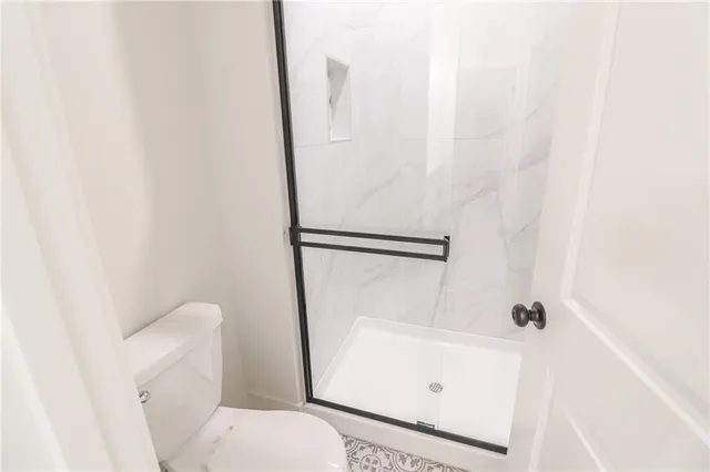 $339,900 | 218 North Boardman Street, Pleasant Hill, MO 64080